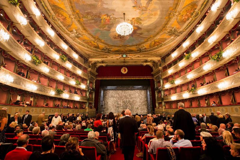 Donizetti Theatre